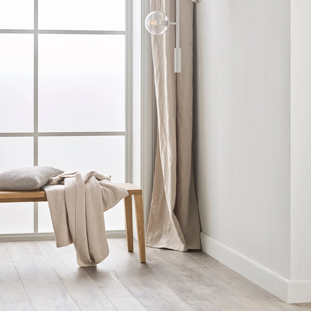 Graceful Bench 17 Graceful Bench - Image 15