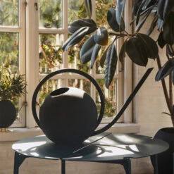 AYTM Globe Watering Can -Danish Design Store 0025 AYTM D2 11 446