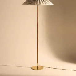 Gubi Tynell 9602 Floor Lamp (US) - Special Edition -Danish Design Store 0027 GUBI Summer25 GUBIxGARRO 01