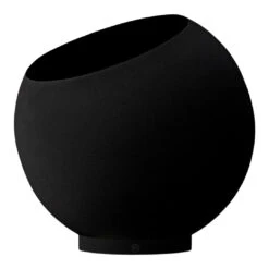 AYTM Globe Flowerpot (Order Quantity: 2) -Danish Design Store 0053 504679000014 GLOBE flowerpot Black O37xH32 3 CM
