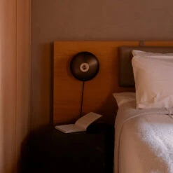 Reverse Wall Lamp 32 Reverse Wall Lamp -Danish Design Store 0068 Reverse Wall Lamp 02 bcfed6a7 1c51 47c4 8a78 338589400a86