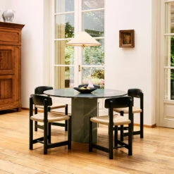 Gubi Epic Outdoor Dining Table - Round 12 Gubi Epic Outdoor Dining Table - Round -Danish Design Store 0094 GUBI Spring2025 Campaign 010