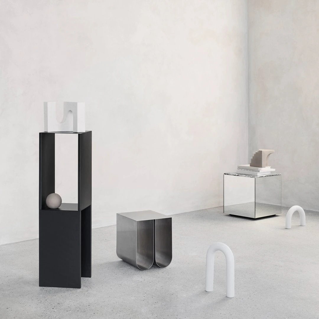 Curved Side Table 13 Curved Side Table - Image 11