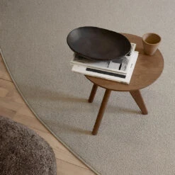 Fin Side Table -Danish Design Store 04 11186 91673d8f 0702 4bcc bc16 f1154defe139