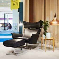 Fritz Hansen Oksen Footstool 19 Fritz Hansen Oksen Footstool -Danish Design Store 10066 Seoul Living Design Fair