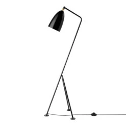 Gubi Grossman Gräshoppa Floor Lamp -Danish Design Store 10110872 FRT Grashoppa Floor Lamp Black d26a25c1 fdd3 435a 9138 fac92822a0d1