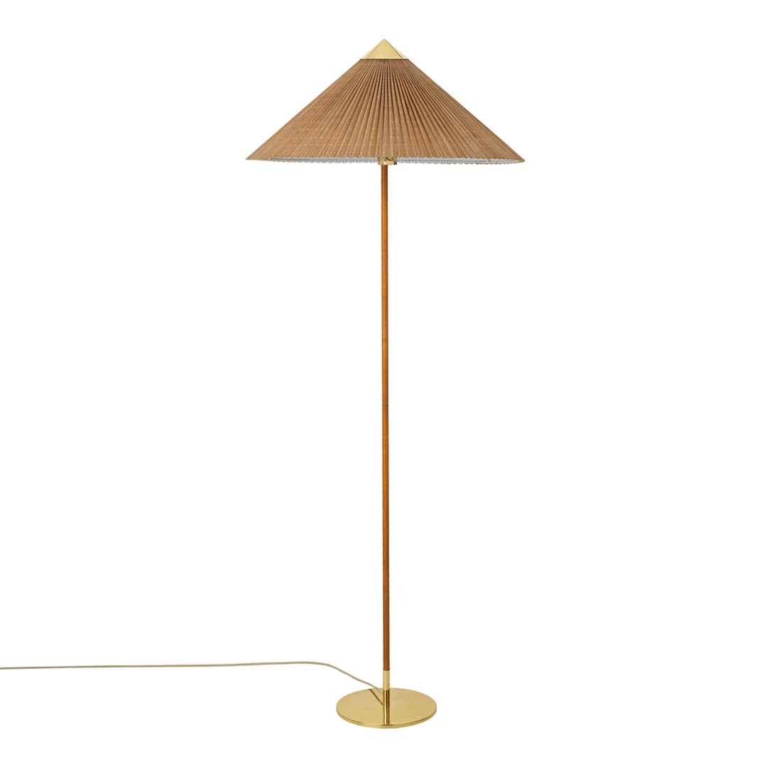 Gubi Tynell 9602 Floor Lamp (US) 3 Gubi Tynell 9602 Floor Lamp (US)