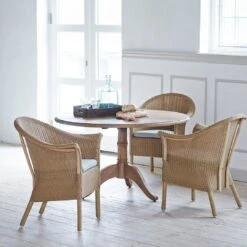 Classic Chair 11 Classic Chair -Danish Design Store 1072U Classic 9452D Michel 3chairs