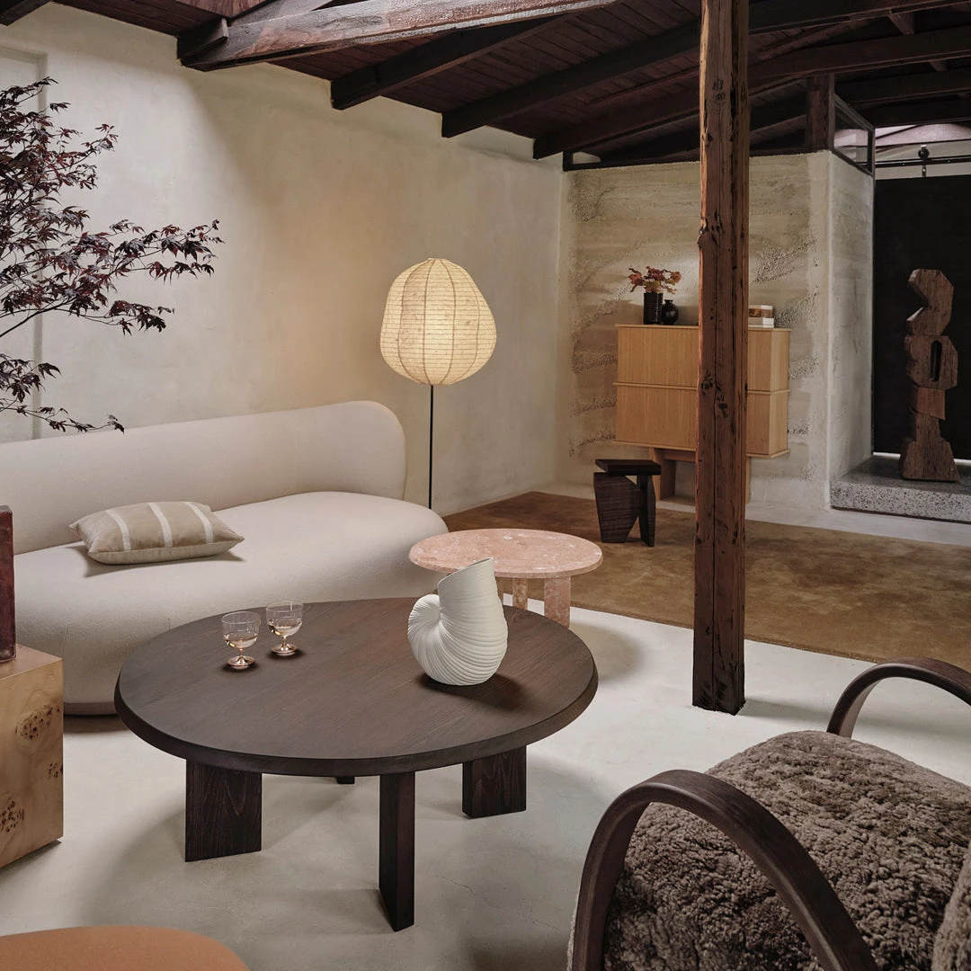 Ferm LIVING Shell Vase 5 Ferm LIVING Shell Vase - Image 3