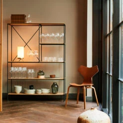 Fritz Hansen Grand Prix Chair 4130 25 Fritz Hansen Grand Prix Chair 4130 -Danish Design Store 11389 PlannerShelving Fred GrandPrix PlannerShelving PM 02tableLamp