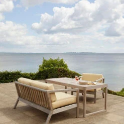 Fritz Hansen Skagerak Virkelyst High Table -Danish Design Store 1505776 1505737 1505774 Virkelyst 2 seater Chair High Table 02 M crop 68e8490a 3c87 49be 89ce e0c4f40441ed