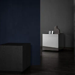 AYTM Speculum Side Table -Danish Design Store 2015.12.17 AYTM 16ss image CBS 0364