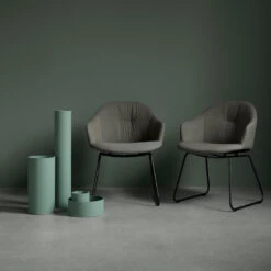 Versu Armchair 21 Versu Armchair -Danish Design Store 2019 11 19 Wendelbo Y261408