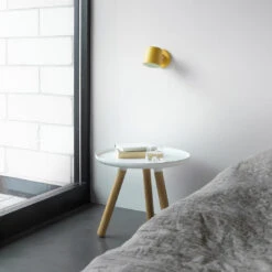 Normann Copenhagen Tablo Table -Danish Design Store 2020 Tablo Table Small White Rise Lamp 01 f906c812 f1e1 4c73 bf60 91261ec08cab