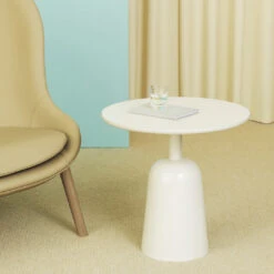 Normann Copenhagen Turn Table - Height Adjustable -Danish Design Store 2020 Turn Table Warm Grey 01