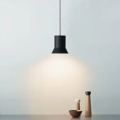 Normann Copenhagen Hat Pendant Lamp 14 Normann Copenhagen Hat Pendant Lamp -Danish Design Store 2023 Hat Lamp Medium Black 01
