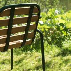 Normann Copenhagen Vig Outdoor Dining Chair W/ Armrest -Danish Design Store 2023 Vig Armchair Wood Dark Green Detail 01