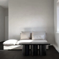 101 COPENHAGEN Big Foot Bench - Concrete 19 101 COPENHAGEN Big Foot Bench - Concrete -Danish Design Store 212013 Big Foot Bench Mood