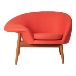 Warm Nordic Fried Egg Chair