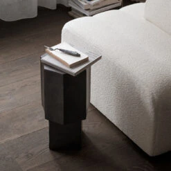 Quartz Side Table -Danish Design Store 220203 norr11 mortenbentzon 36296