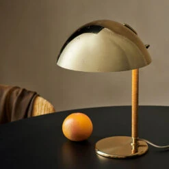 Gubi Tynell 9209 Table Lamp 10 Gubi Tynell 9209 Table Lamp -Danish Design Store 230329 GUBI EH 05 0244 d2b1455b 1988 4106 ba75 fbf512a74e01