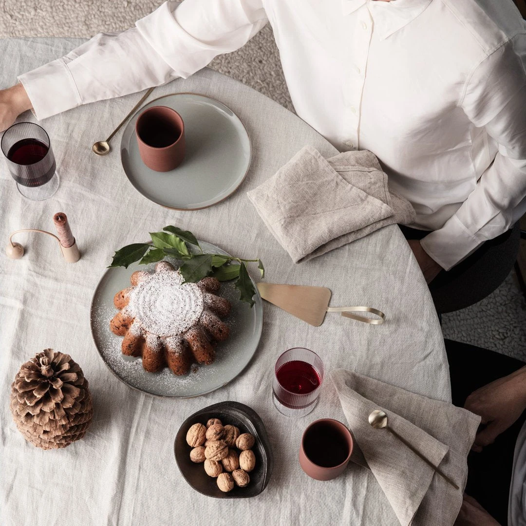 Ferm LIVING Fein Cake Server 6 Ferm LIVING Fein Cake Server - Image 4