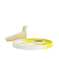 Vitra Herringbone Tray -Danish Design Store 2908506 Herringbone Tray yellow F v fullbleed 1440x 0648a94a 59db 48b3 84c3 be1967abbc0d