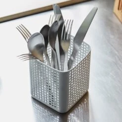 Normann Copenhagen Nic Nac Organizer (Order Quantity: 4) -Danish Design Store 3305 Normann Copenhagen Cutlery Group Nic NacWhite 01 b0879fcd 96c2 46e2 aa0a f9f629c3e1cb
