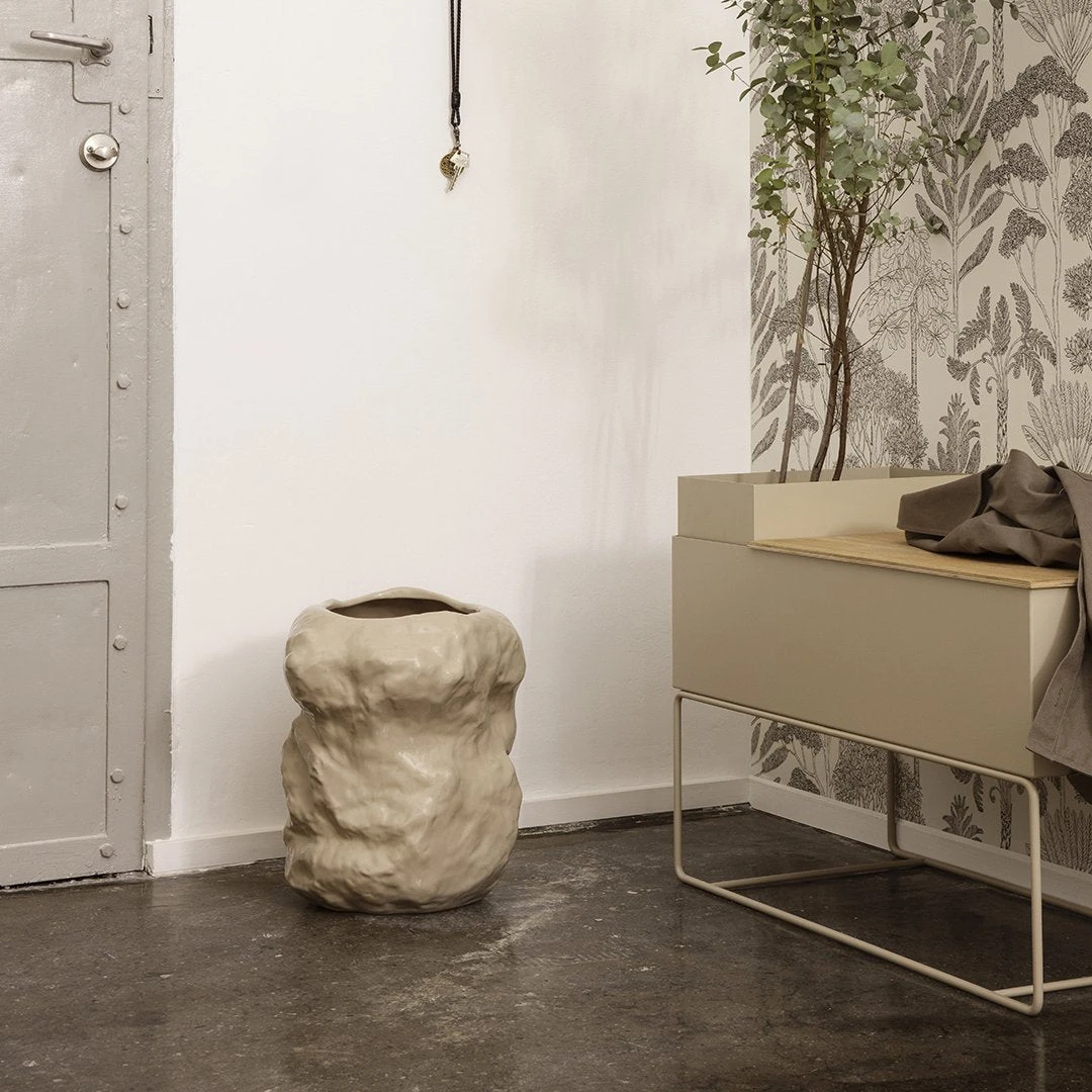 Ferm LIVING Tuck Vase 5 Ferm LIVING Tuck Vase - Image 3