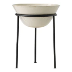 Daiza Planter -Danish Design Store 4847649 Daiza Planter H45 O35 front c35a2ac7 50bc 473c 9f15 62e5a9bd8183