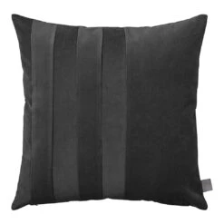 AYTM Sanati Cushion -Danish Design Store 500660050031 SANATI velvet cushion black