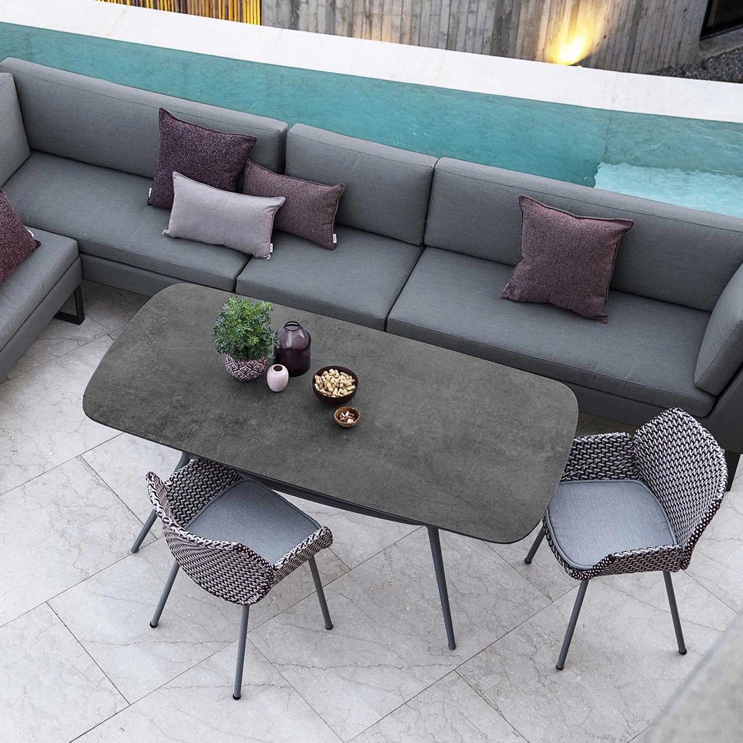 Joy Outdoor Dining Table - Oval 6 Joy Outdoor Dining Table - Oval - Image 4