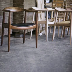 Wegner PP503 Round Chair 40 Wegner PP503 Round Chair -Danish Design Store 503 valnod 0 fa161e40 fb89 43ac b140 a85d66e4f41c