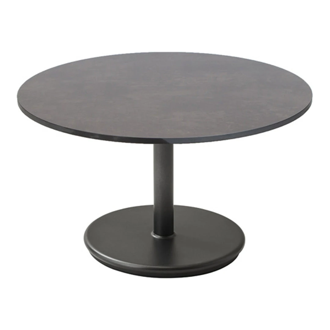 Go Round Outdoor Coffee Table - Small 4 Go Round Outdoor Coffee Table - Small - Image 2