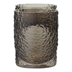 AYTM Arura Glass Vase 30 AYTM Arura Glass Vase -Danish Design Store 506770050085 Arura vase black low 1 d7d6edd1 0e15 4efe 8510 0ee00e648ee1