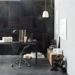 Fritz Hansen Series 7 Swivel Armchair 3217- Fully Upholstered -Danish Design Store 6362 Series 7 Leather black