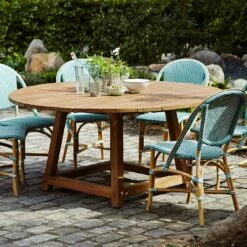 George Outdoor Dining Table - Round -Danish Design Store 9166 Sofie green George round