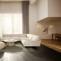 Gubi Grossman Cobra Wall Lamp (Hardwired) 21 Gubi Grossman Cobra Wall Lamp (Hardwired) -Danish Design Store 9602FloorLamp PachaLoungeChair IOICoffeeTable EpicCoffeeTable FlaneurSofa CobraWallLamp On b43ab303 1477 4a5e 99f9 dcdffb5b799d