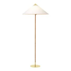 Gubi Tynell 9602 Floor Lamp (US) 15 Gubi Tynell 9602 Floor Lamp (US) -Danish Design Store 9602 FloorLamp Brass Canvas
