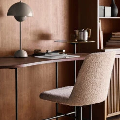 Palette JH9 Desk -Danish Design Store ATD Retail 2020 Palette JH9 Flowerpot VP3 Rely HW13 50f4ee65 e9f4 4d36 be8b ae3c5dcfa910