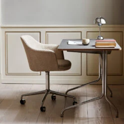 Pavilion AV16 Desk -Danish Design Store ATD Retail 2021 Rely HW51 Pavilion AV16 Flowerpot VP9