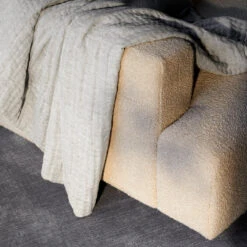 Develius EV2 Modular Sofa Elements -Danish Design Store ATD Retail 2022 Collect throw SC81 Collect cushion SC28 SC48 Develius EV1 EV7 8d0a7442 c130 4888 8edb 04987cc0ddb0