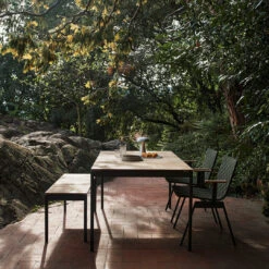 Ville AV25/AV26 Outdoor Dining Table 30 Ville AV25/AV26 Outdoor Dining Table -Danish Design Store ATD Retail 2024 Ville AV27 Ville AV26 Ville AV34 Como SC53 Collect Glass SC78