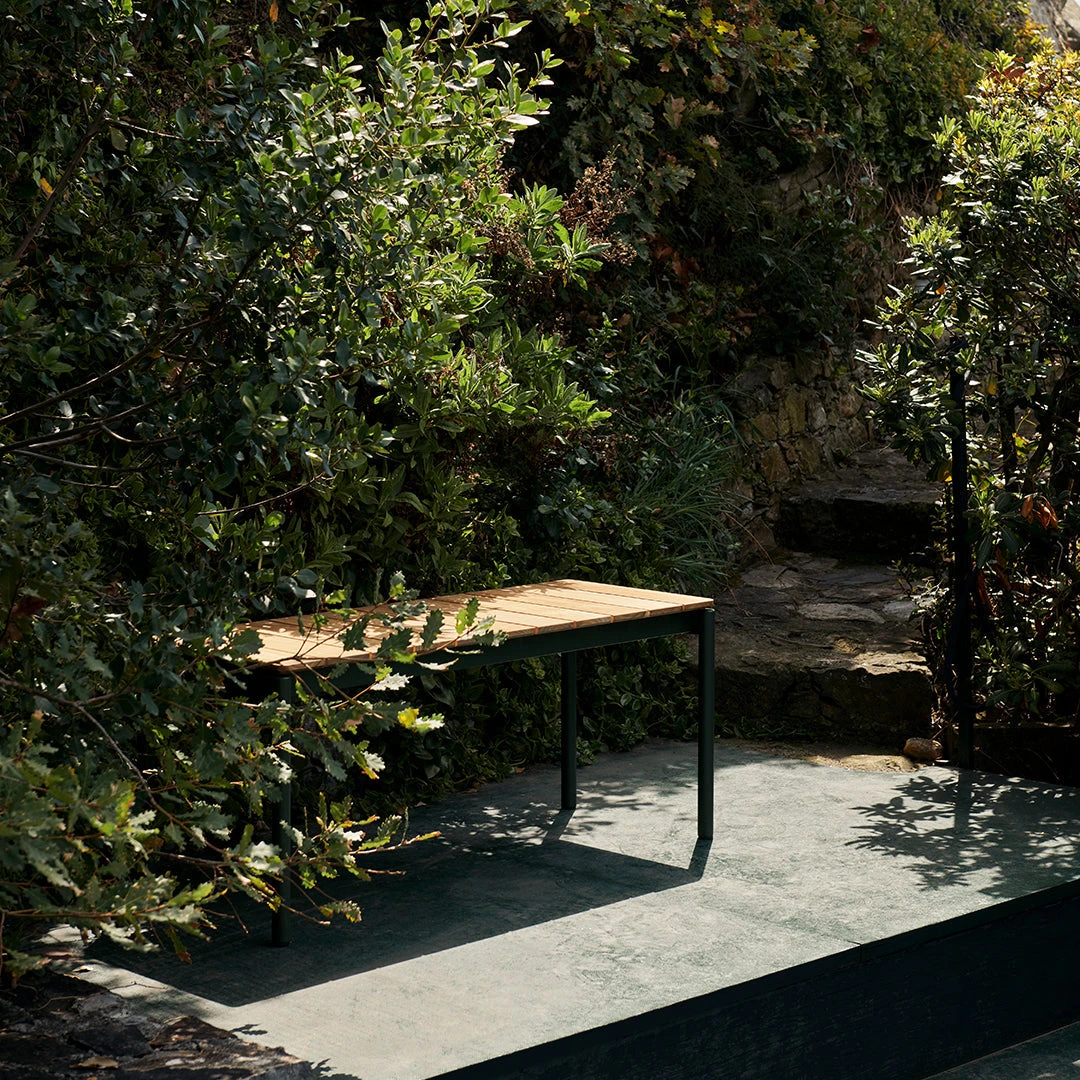 Ville AV27/AV28 Outdoor Bench 9 Ville AV27/AV28 Outdoor Bench - Image 7