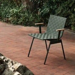 Ville AV34 Outdoor Armchair 32 Ville AV34 Outdoor Armchair -Danish Design Store ATD Retail 2024 VilleAV34 front