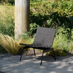 Ville AV44 Outdoor Lounge Chair - Stackable -Danish Design Store ATD Retail 2025 Ville AV44