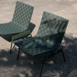 Ville AV44 Outdoor Lounge Chair - Stackable -Danish Design Store ATD Retail 2025 Ville AV44 02