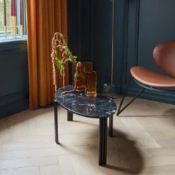 AYTM Folium Vase - Small (Order Quantity: 4) 38 AYTM Folium Vase - Small (Order Quantity: 4) -Danish Design Store AYTM 01 305