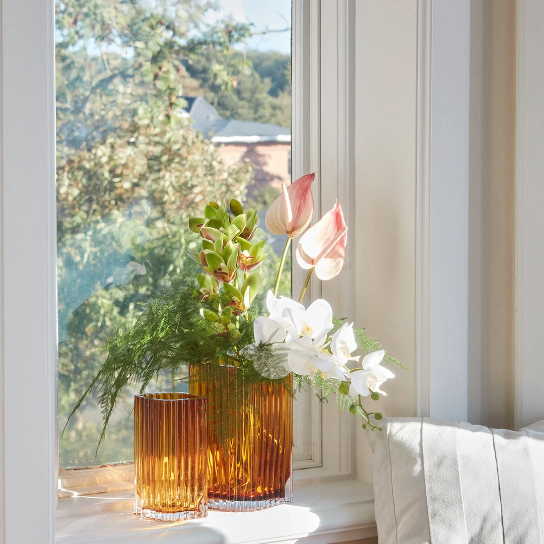 AYTM Folium Vase - Small (Order Quantity: 4) 15 AYTM Folium Vase - Small (Order Quantity: 4) - Image 13