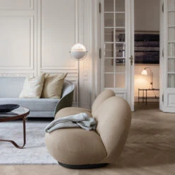 Gubi Revers Sofa -Danish Design Store AdnetCoffeeTableCircular MategotBowl PachaLoungeChair ReversSofa Multi LiteLamp TSConsole BL1TableLamp on af80eec0 7e3d 4100 a766 37308836ad92